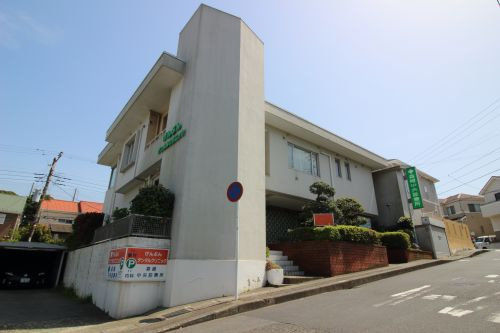 【内科】森崎中央診療所・げんぶんデンタルクリニックまで313ｍ
