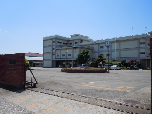 【高校】県立横須賀工業高校まで1093ｍ