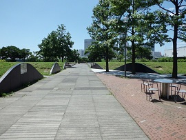 【公園】ポートサイド公園まで30ｍ