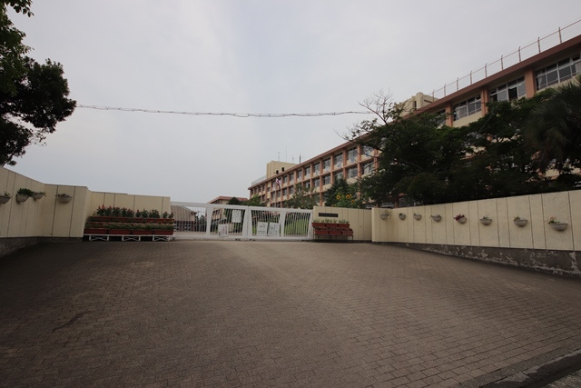 【小学校】鹿児島市立武岡小学校まで807ｍ