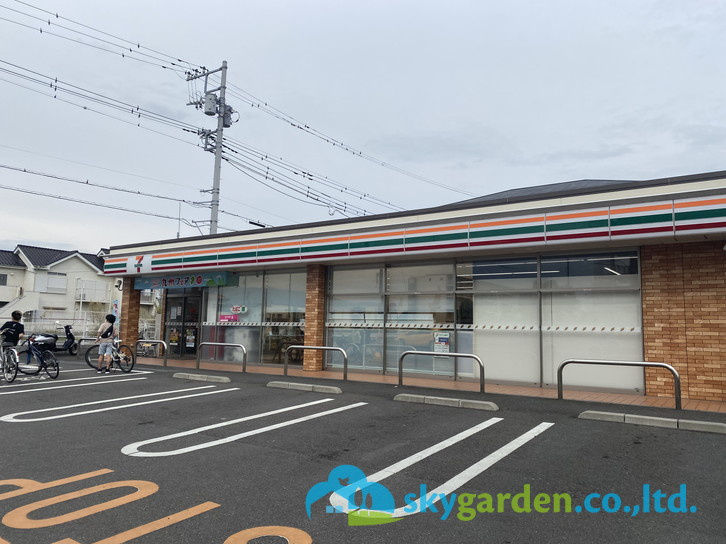 【コンビニエンスストア】セブンイレブン　平塚山下店まで278ｍ