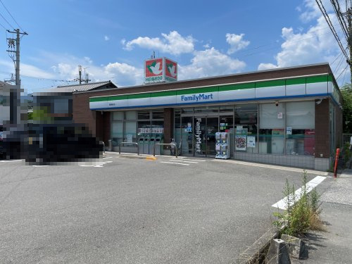 【コンビニエンスストア】ファミリーマート和邇南浜店まで1459ｍ