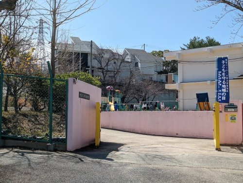 【幼稚園】朝霧幼稚園まで664ｍ