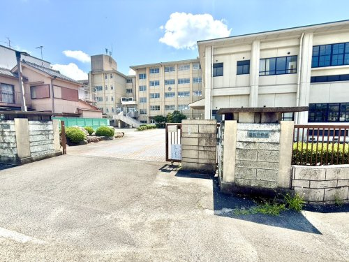 【中学校】稲沢市立稲沢中学校まで290ｍ