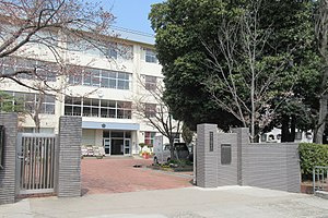【中学校】伊丹市立北中学校まで829ｍ