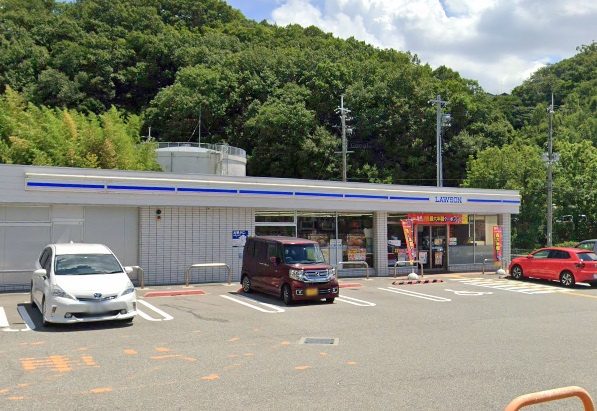 【コンビニエンスストア】ローソン　宝塚中筋山手五丁目店まで851ｍ