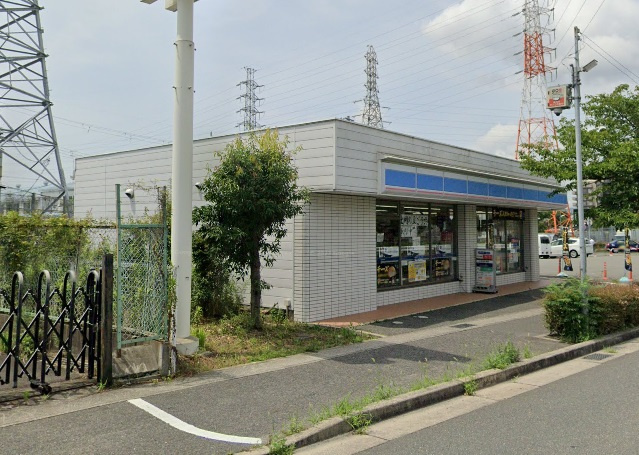 【コンビニエンスストア】ローソン　伊丹池尻六丁目店まで252ｍ