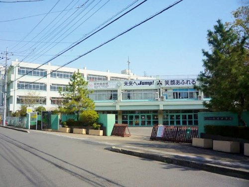 【中学校】宮前中学校まで1000ｍ