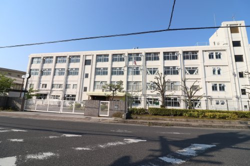 【中学校】草津市立草津中学校まで1399ｍ