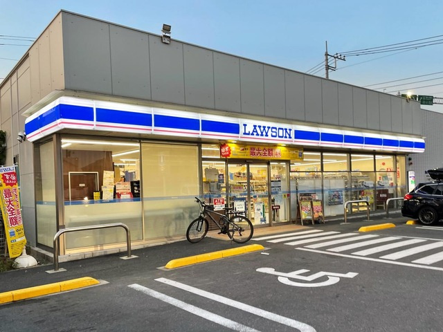 【コンビニエンスストア】ローソン　足立加平インター店まで240ｍ