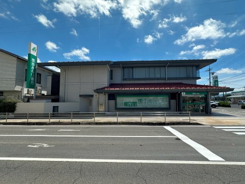 【銀行】関西みらい銀行　湖東支店まで140ｍ