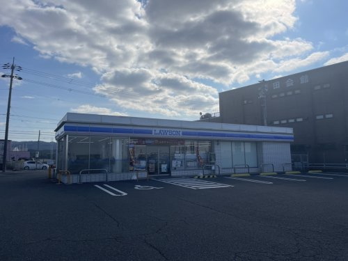 【コンビニエンスストア】ローソン　泉佐野長滝店まで795ｍ