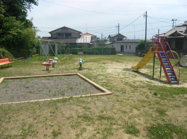 【公園】館下公園まで1086ｍ