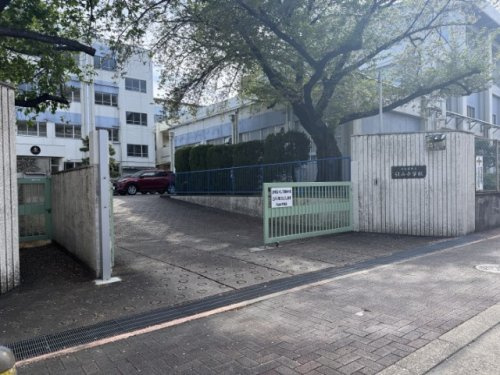 【小学校】名古屋市立引山小学校まで2ｍ