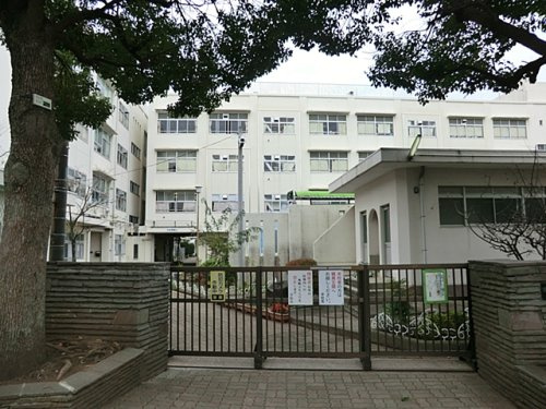 【小学校】二俣川小学校まで1295ｍ