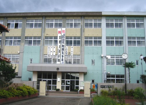 【中学校】姫路市立朝日中学校まで3520ｍ