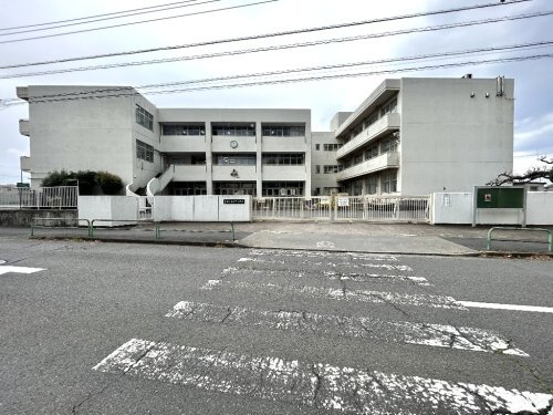 【中学校】新町中学校まで1224ｍ