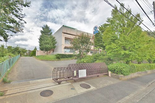【中学校】横浜市立中川西中学校まで552ｍ
