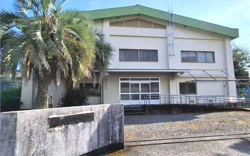 【中学校】静岡市立賤機中学校まで3959ｍ