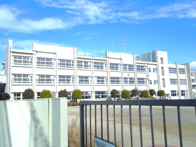 【中学校】前橋市立桂萱中学校 まで2200ｍ