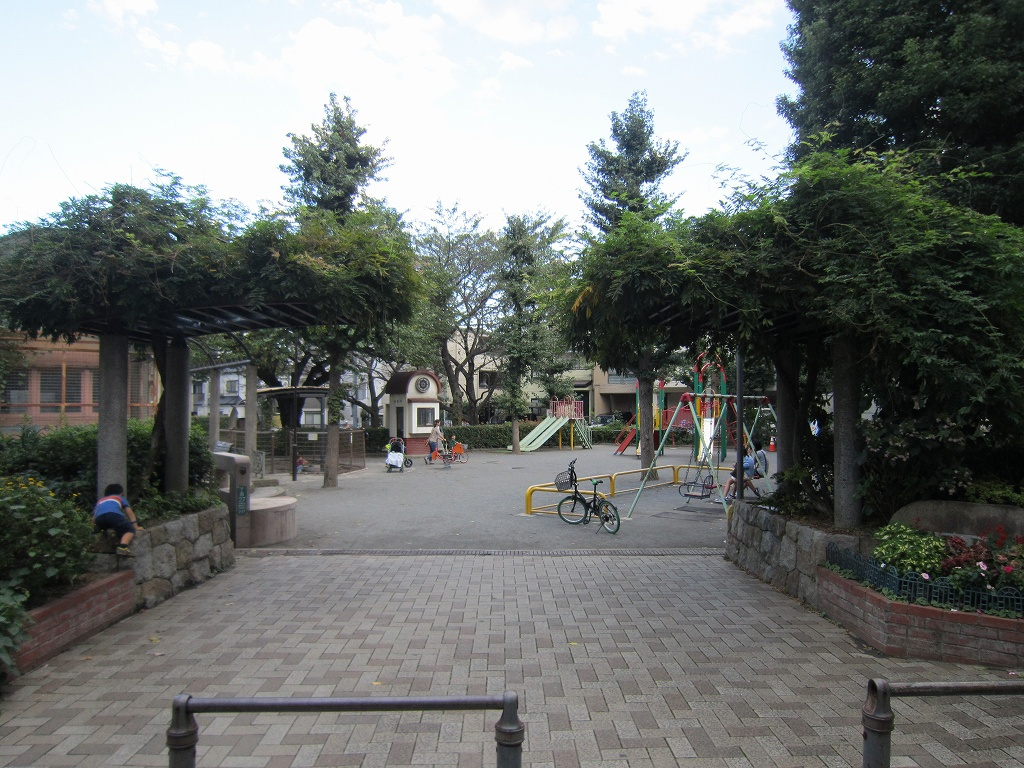 【公園】南大塚公園まで160ｍ