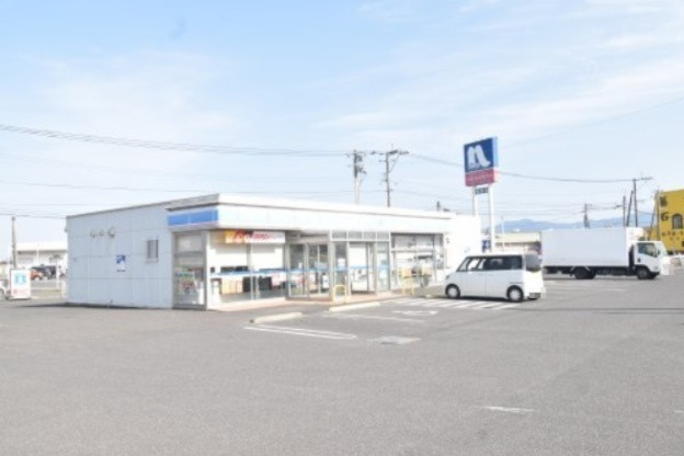【コンビニエンスストア】ローソン　鹿屋笠之原店まで267ｍ