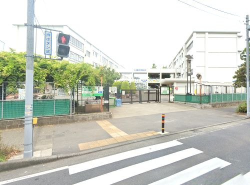【中学校】茅ヶ崎市立鶴が台中学校まで595ｍ