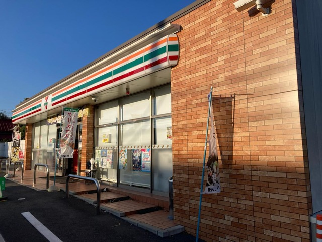 【コンビニエンスストア】セブンイレブン桐生相生店まで116ｍ