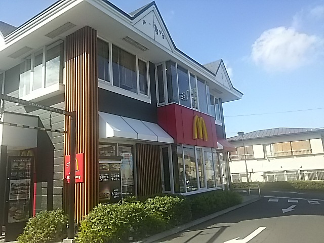【ファーストフード】マクドナルドまで971ｍ