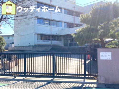 【小学校】越谷市立大相模小学校まで900ｍ
