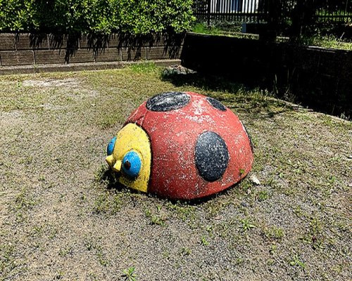 【公園】薬師台てんとう虫公園まで54ｍ