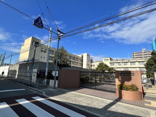 【中学校】大阪市立住之江中学校まで622ｍ