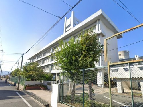 【高校】伊丹市立伊丹高校まで899ｍ