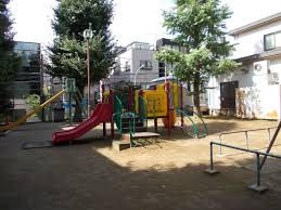 【公園】鳩森児童遊園地まで197ｍ