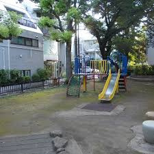 【公園】千駄ヶ谷児童遊園地まで151ｍ