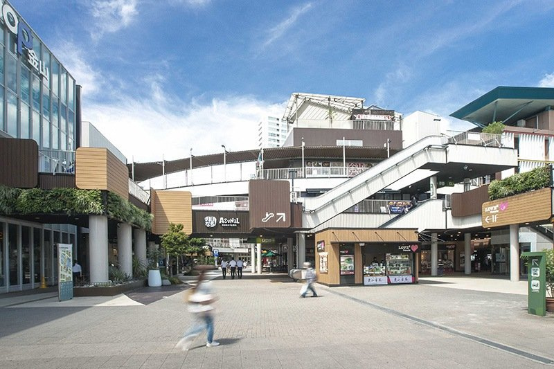 【ショッピングセンター】アスナル金山まで230ｍ
