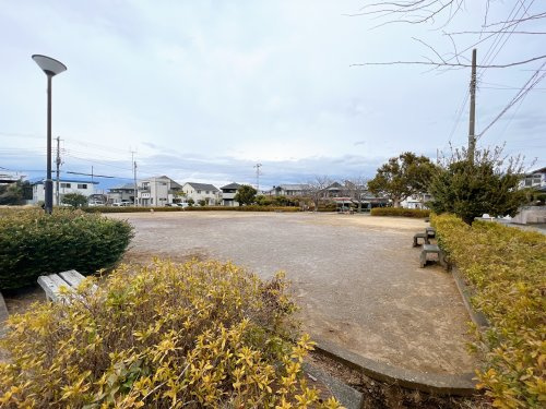 【公園】はつね公園まで528ｍ
