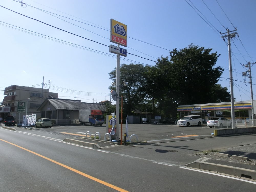 【コンビニエンスストア】　ミニストップ新座新堀店まで642ｍ