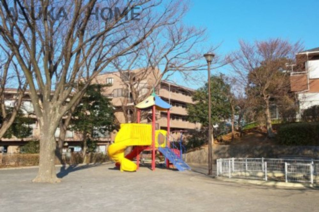 【公園】港南一丁目公園まで751ｍ