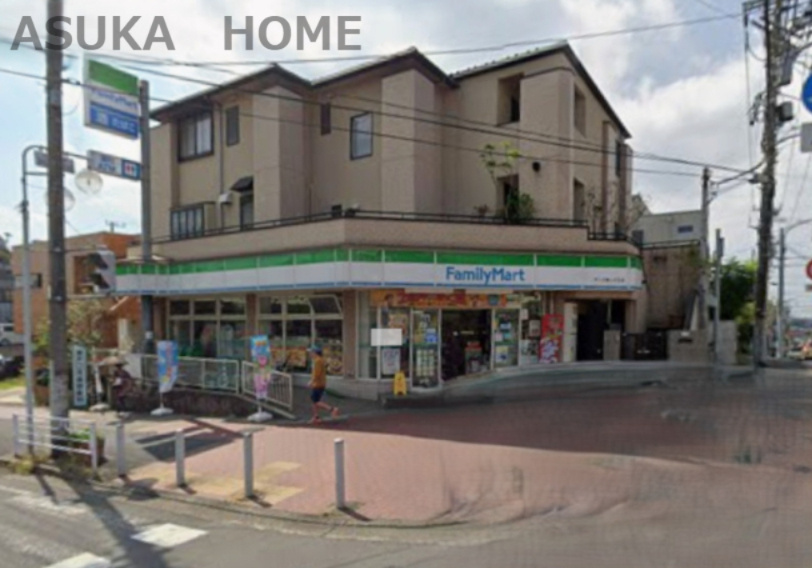 【コンビニエンスストア】ファミリーマート　サンズ美しが丘店まで1689ｍ