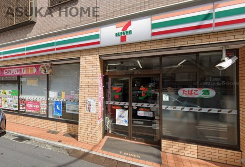 【コンビニエンスストア】セブンイレブン　横浜白幡南店まで429ｍ