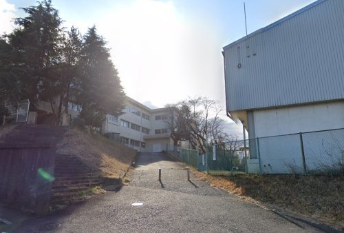 【小学校】綾瀬市立綾西小学校まで320ｍ