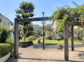 【公園】昴児童公園まで227ｍ