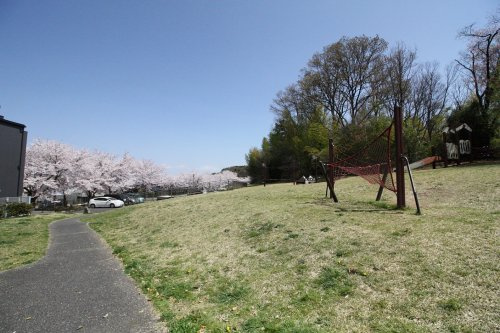 【公園】茶臼山公園まで1290ｍ