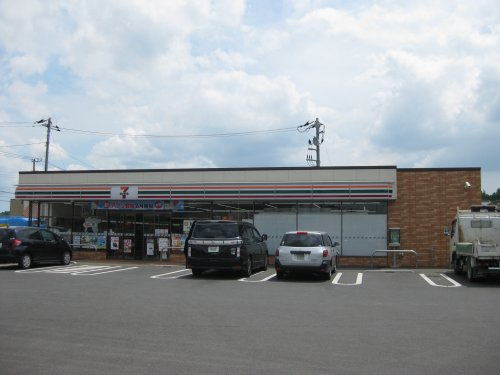 【コンビニエンスストア】セブン-イレブン木更津請西平川店まで653ｍ