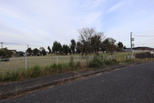 【公園】古墳公園まで1077ｍ