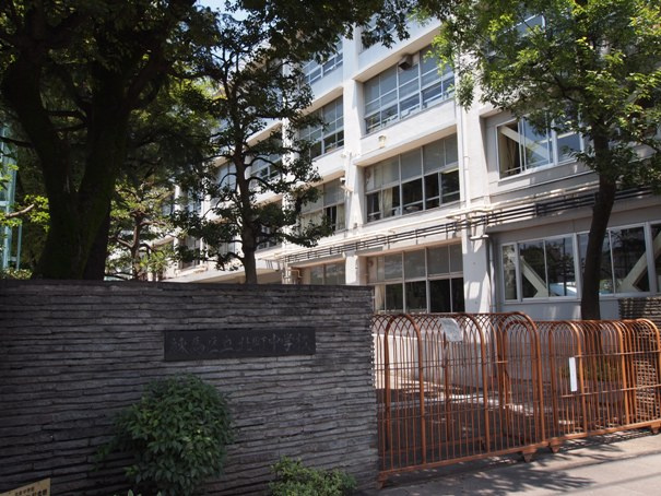 【中学校】練馬区立北町中学校まで1070ｍ