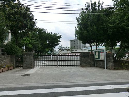【小学校】練馬区立北町小学校まで530ｍ