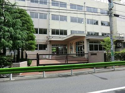 【小学校】練馬区立　石神井小学校まで858ｍ