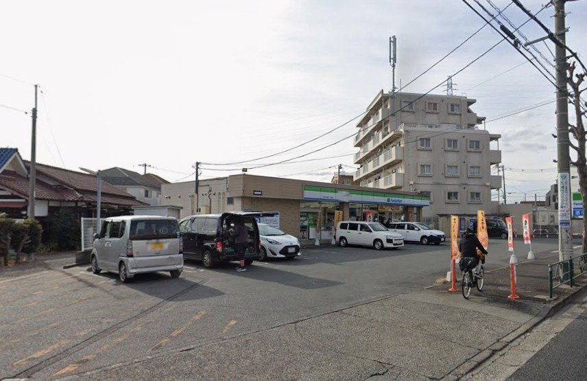 【コンビニエンスストア】ファミリーマート　小平大沼町二丁目店まで228ｍ